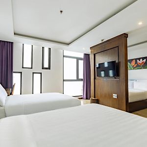 Golden Sun Apartment By New Sky Travel